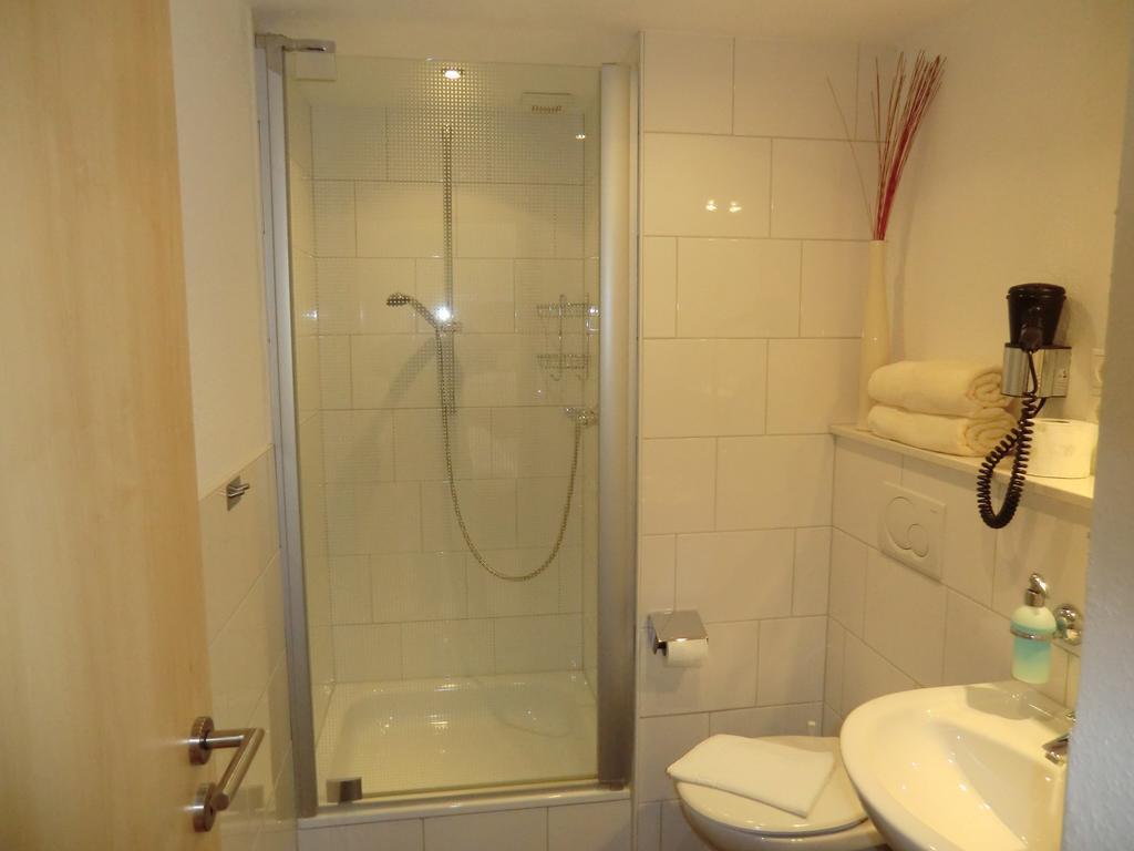 Linnich Hotel Garni Julia חדר תמונה